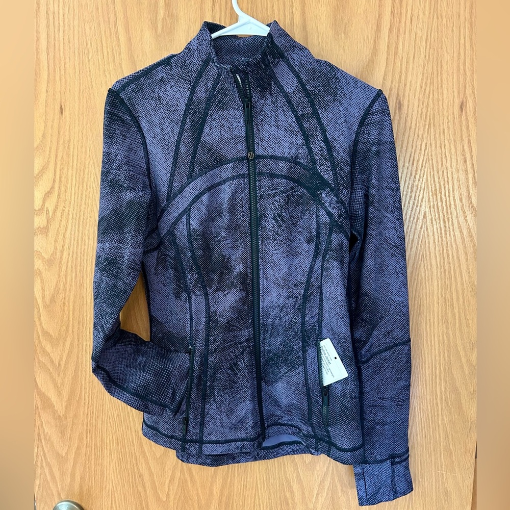 Lululemon Define Jacket size 8 like new